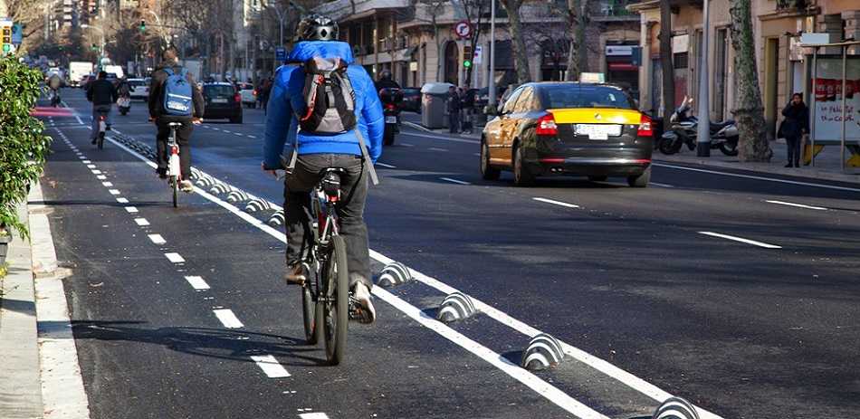 La campanya de l’Ajuntament de Barcelona per a impulsar l’ús de la bicicleta.