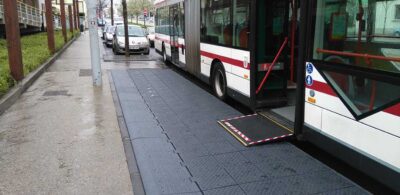 Clermont Ferrand (Francia) instala plataformas bus de ZICLA.