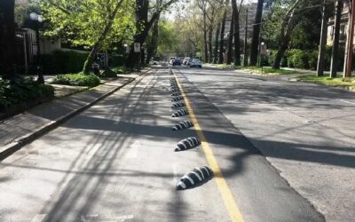 Une initiative novatrice permet l’aménagement d’une piste cyclable sur l’avenue Ricardo Lyon de la commune de Providencia – Santiago du Chili.