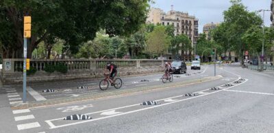 Barcelona City Council renews the bike lane in Plaza Tetuán and installs Zebra® | Zero separators.