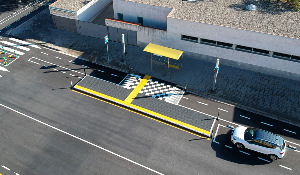 ZICLA Bus stop Accessible bus stop designs with the Vectorial ® system 5